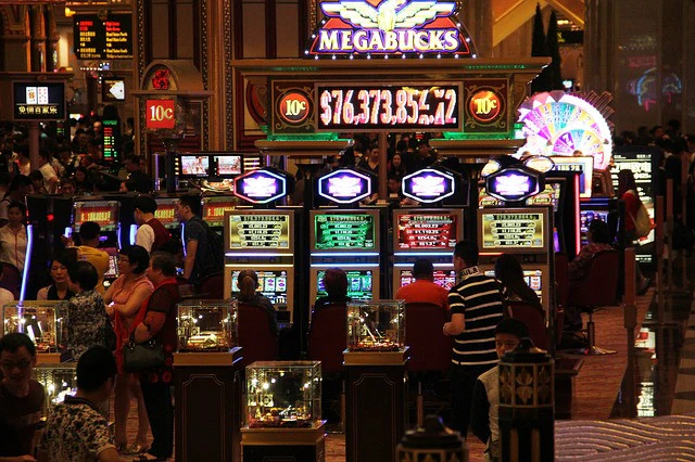Hai nguồn nói khác nhau về Game Bài? Cách đối chiếu cùng VSS888